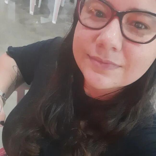 Babá em Florianópolis: Tahys