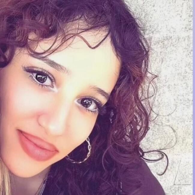 Babysitter in Piacenza: Meriam