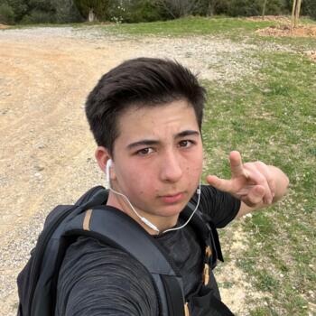 Babysitter in Combaillaux: Hugo