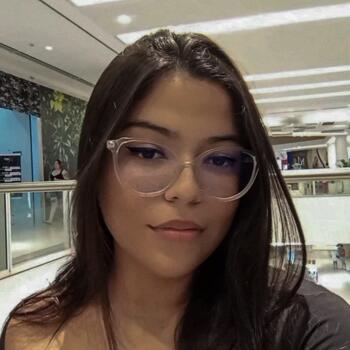Babysitter in Fortaleza: Kiara