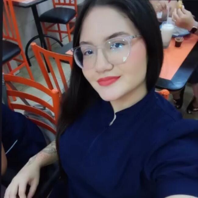 Babysitter in Caracas: Andrea Valentina