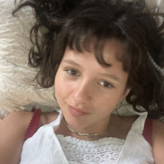 Babysitter in Lyon: Zoé