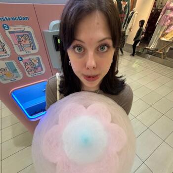 Baby-sitter Kelowna: Anna