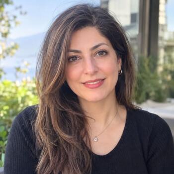 Babysitter West Vancouver: Nadi