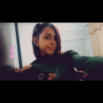 Niñera Yumbo: Tatiana