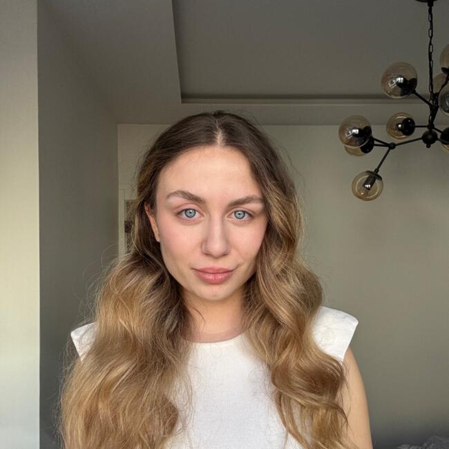 Babysitter in Zagreb: Laura