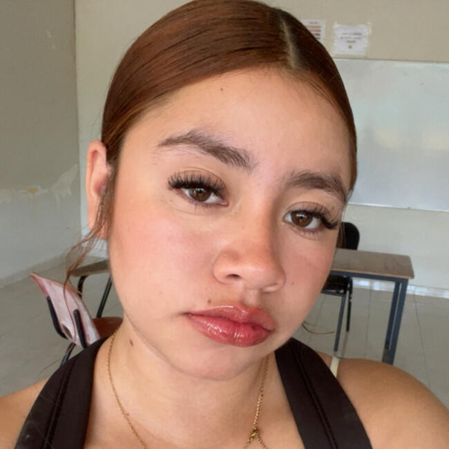 Babysitter in San Marcos de León: Alejandra