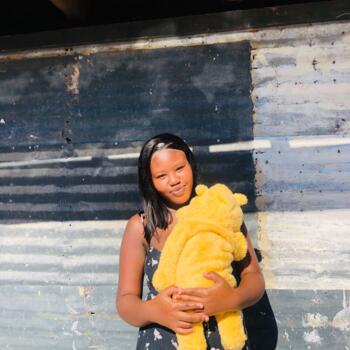 Nanny in Cape Town: Iphiwe