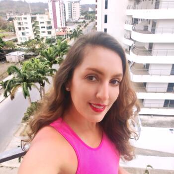 Niñera en Quito: Ana
