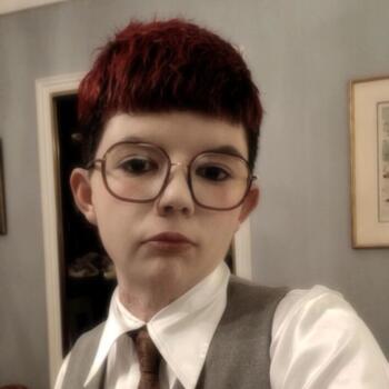 Babysitter in Toulouse: Emma