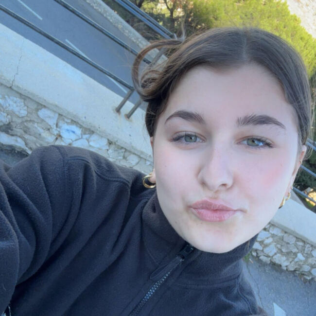 Babysitter in Marseille: Margaux