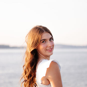 Babysitter Bonney Lake: Charlotte