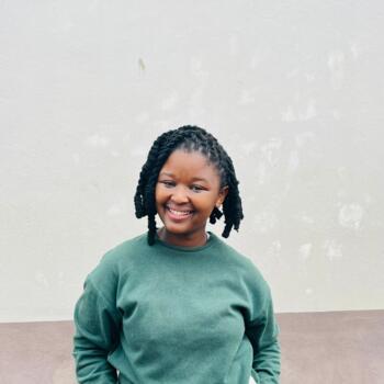 Babysitter in Kurland: Elihle