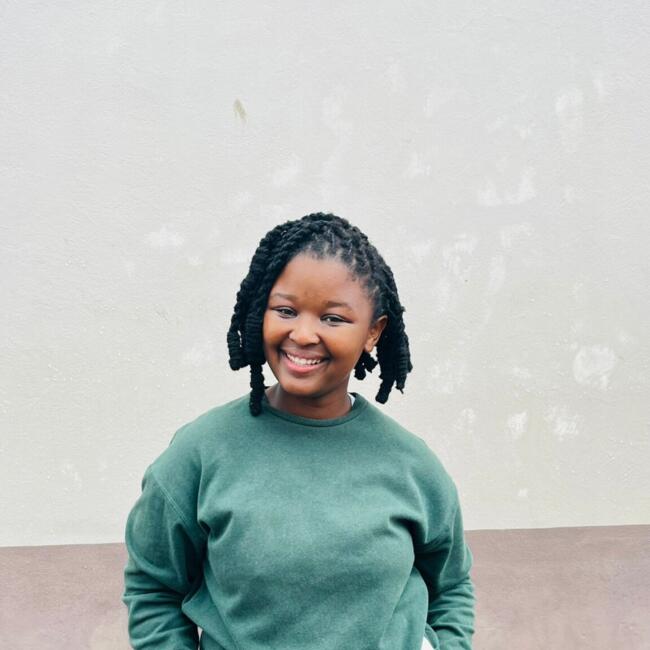 Babysitter in Kurland: Elihle