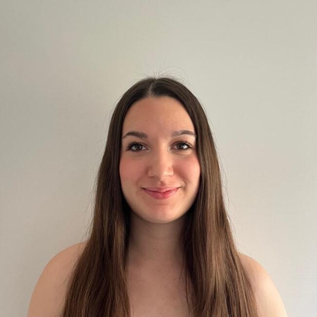 Canguro en Barberà del Vallès: Paula