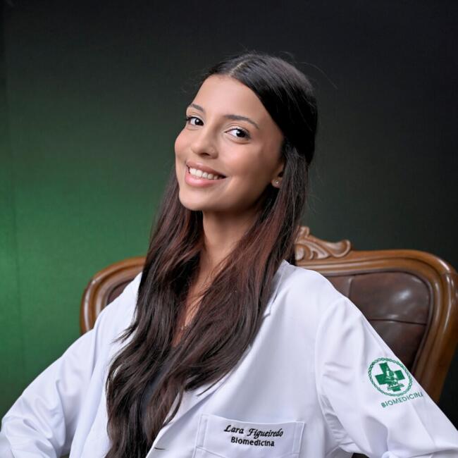 Babá em Rio de Janeiro: Lara Thais