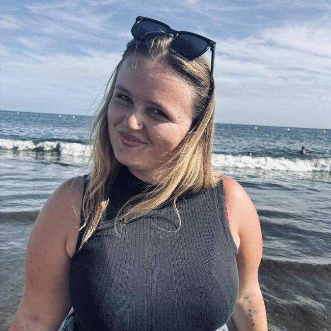 Babysitter in Ledegem: Laura