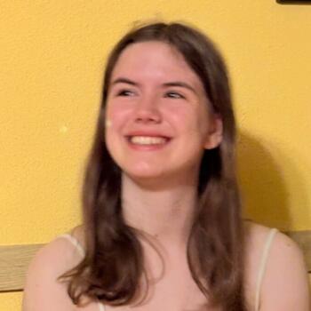 Babysitter in Madrid: Magdalena