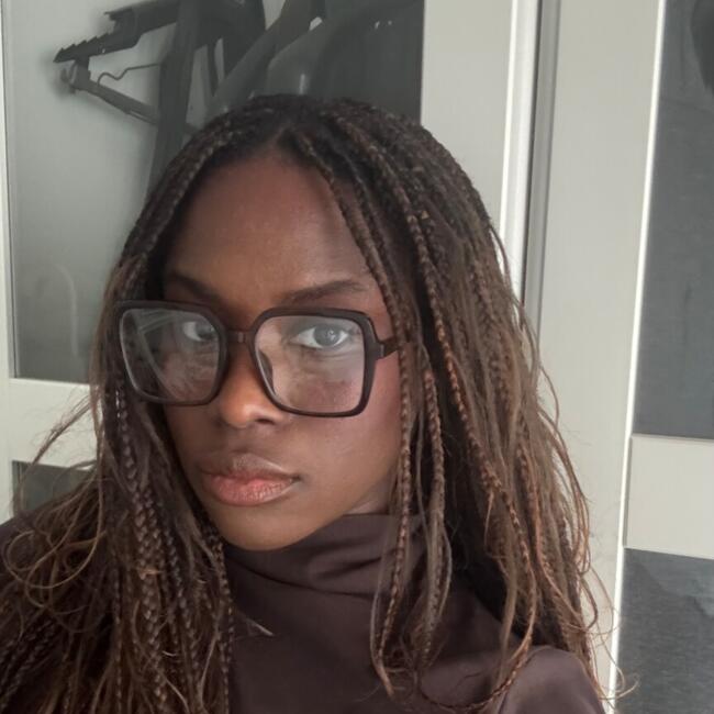 Babysitter in Livry-Gargan: Marie