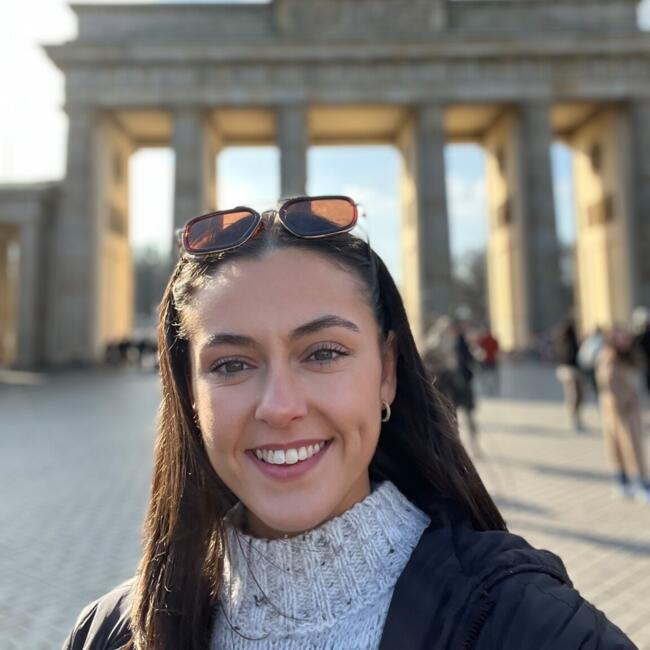 Babysitter in London: Shauna