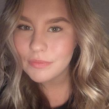 Barnvakter i Sundsvall: Emilia