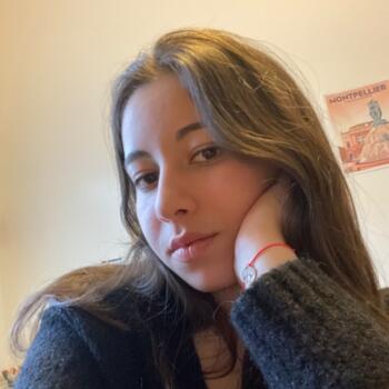 Babysitter in Amiens: Khedija