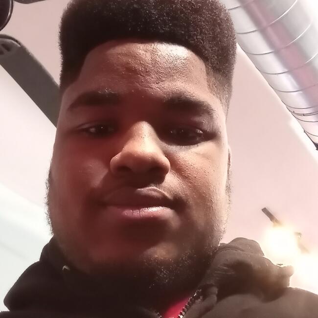 Babysitter in Chicago: Antoine