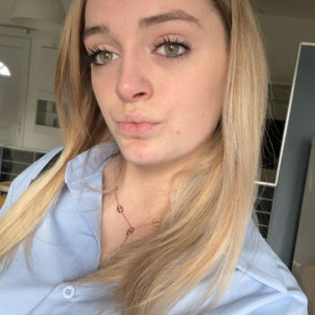 Babysitter Férin: Lucie