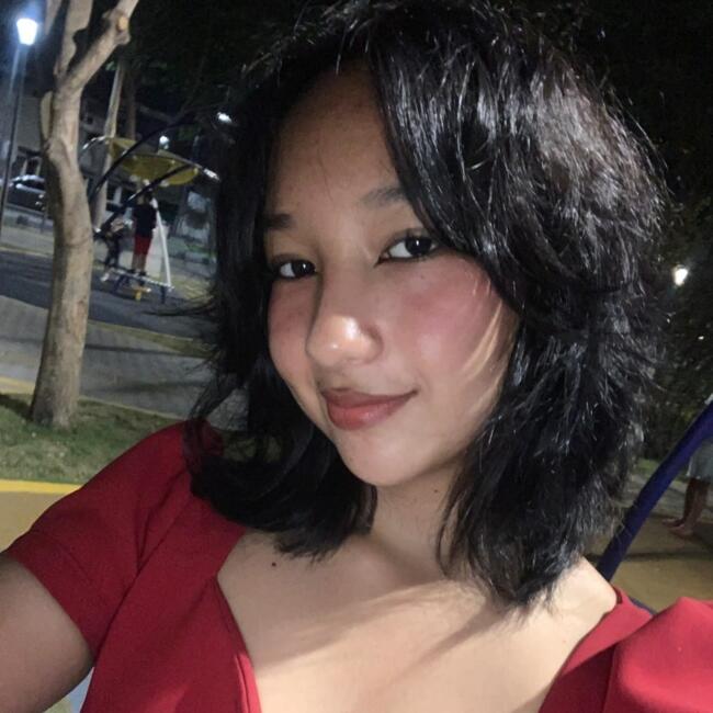 Baby-sitter in Quito: Laura nayeli