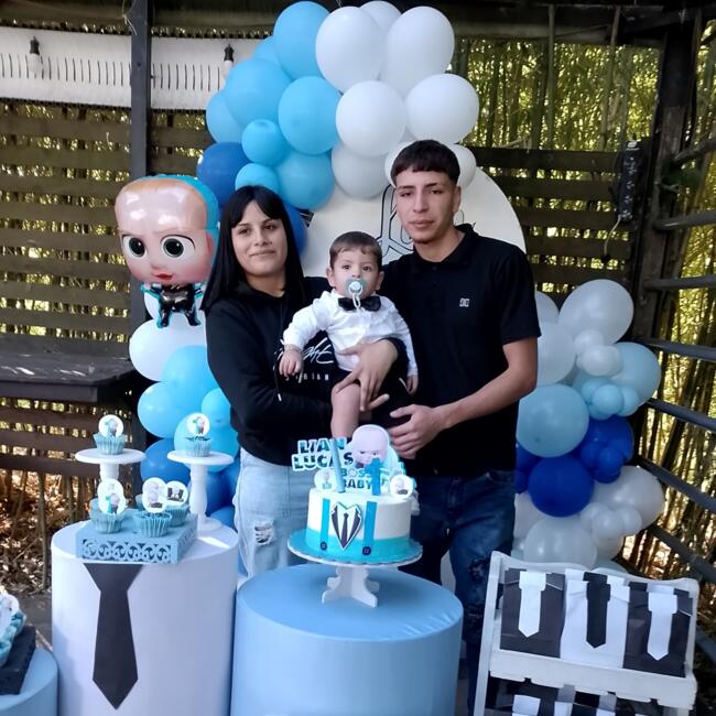 Δουλειά για babysitter στην περιοχή Μπουένος ΄Aιρες: Javier Dario