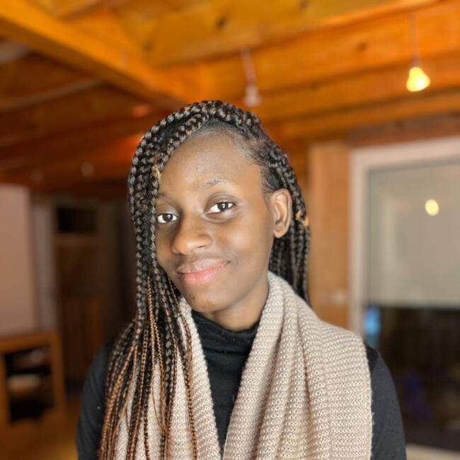 Babysitter in Belfort: Djidjoho Clara