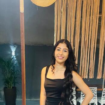 Babysitter em Tavira: Gabrielly