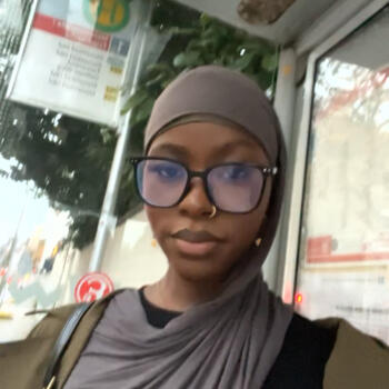 Babysitter in Hünxe: Farida