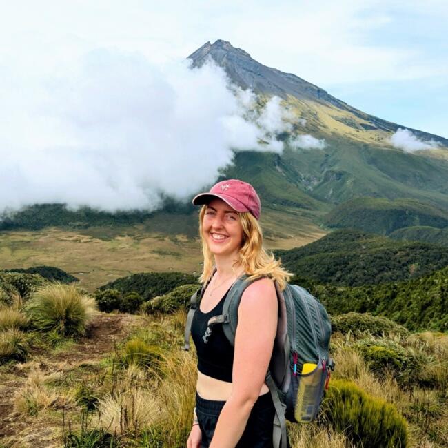 Babysitter in Tangimoana: Elizabeth