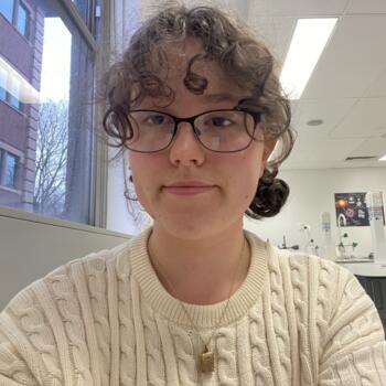 Babysitter in Adelaide: Alexandra