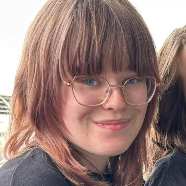 Babysitter in Melbourne: Taylar