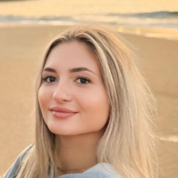 Babysitter Les Franqueses del Vallès: Laura