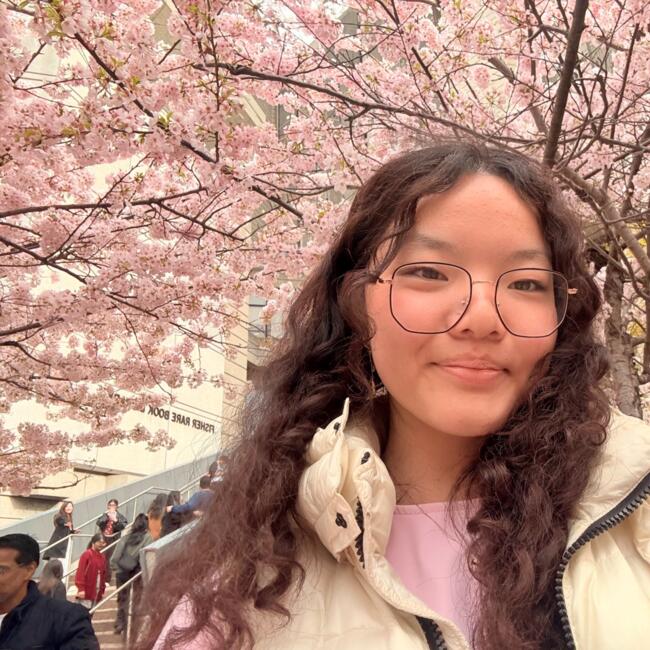 Babysitter in Planet Fitness - Scarborough: Claire