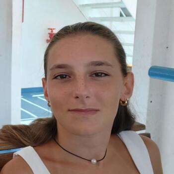 Babysitter in Genua: Letizia