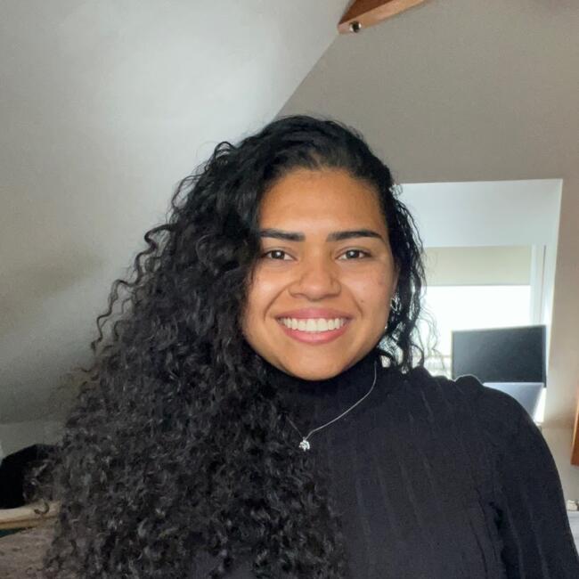 Babysitter in Onet-le-Château: Ruth