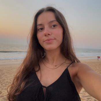 Babysitter em Lisboa: Mariana