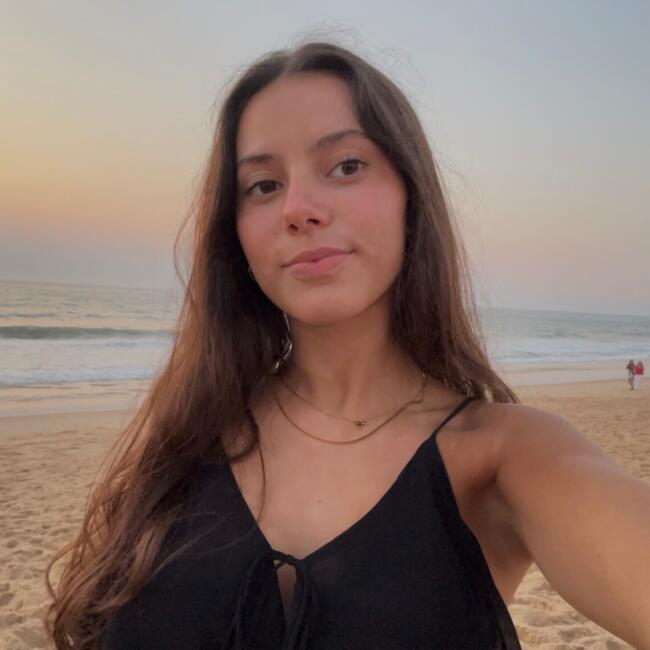 Babysitter em Lisboa: Mariana