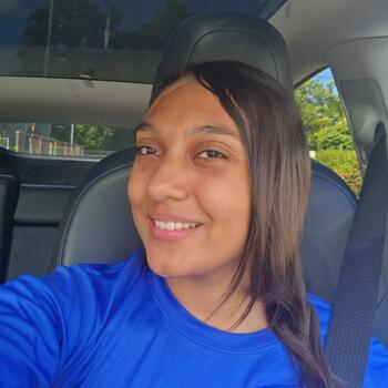 Babysitter in Arecibo: Mirelys