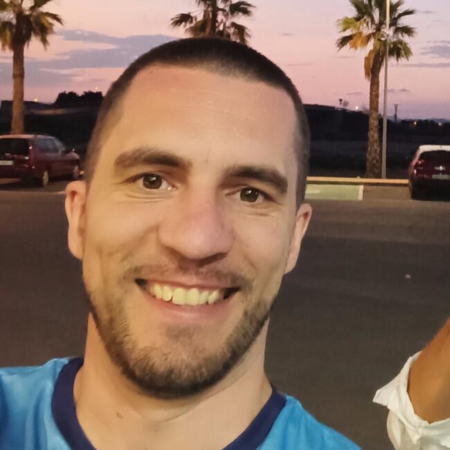 Babysitter in Kraainem: John