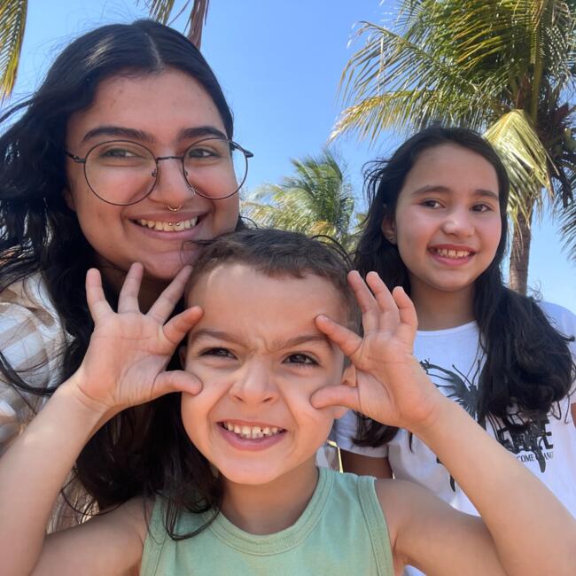 Babysitter in Campo Grande: Thay