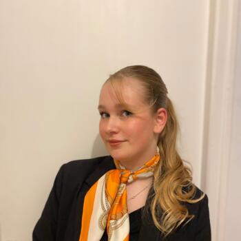 Babysitter in Nantes: Orianne