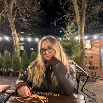 Babysitter Venice: Nicole volchetska