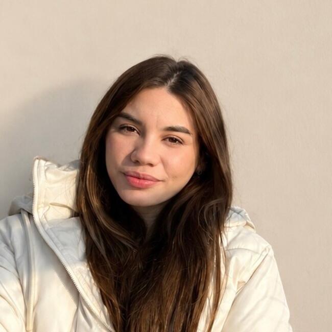 Babysitter in Zürich: Julia melo nery panza