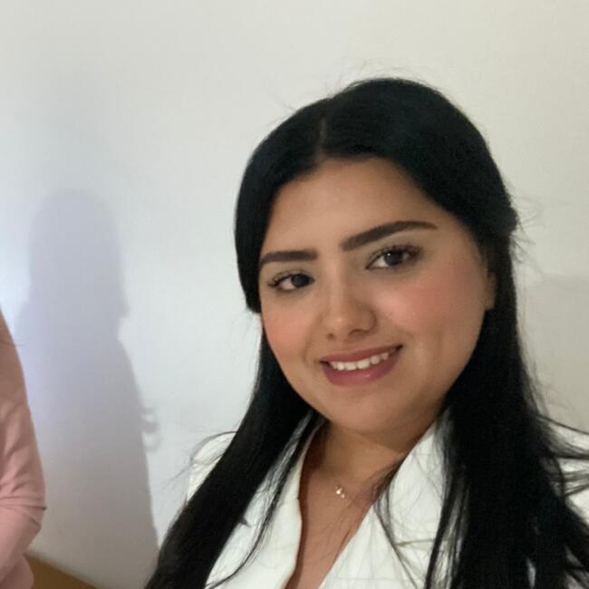 Babysitter in Megève: Sara