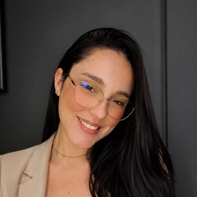 Babysitter in Ribeirão Preto: MARIA EDUARDA CARDOSO